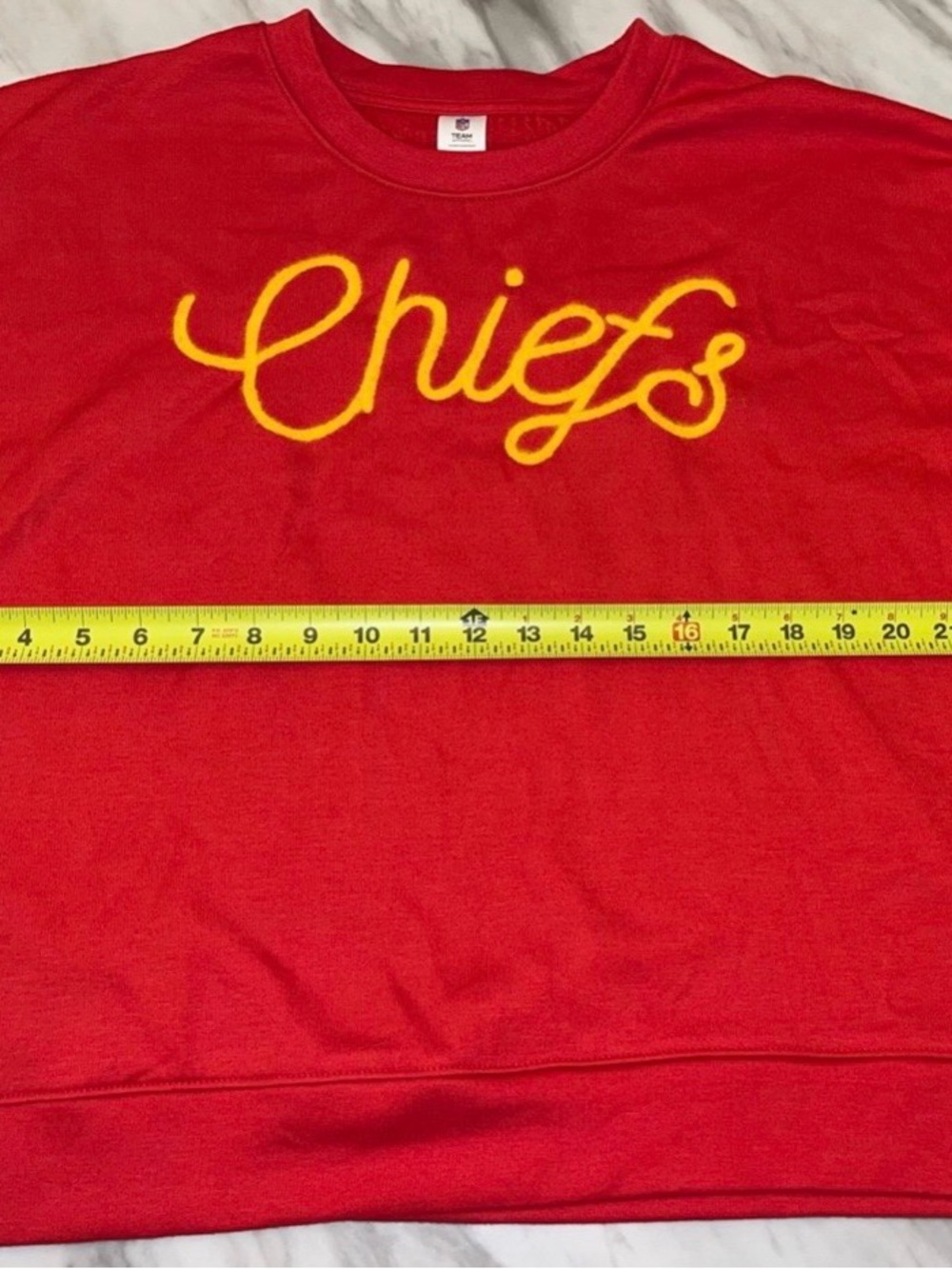 NWT NFL Kansas City Chiefs Red Crewneck Sweatshirt XL Women - Picture 6 of 7